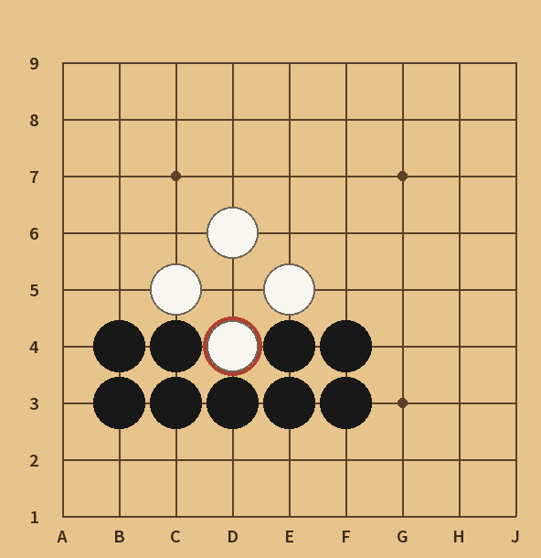백 D4로 흑 D5를 따낸 뒤